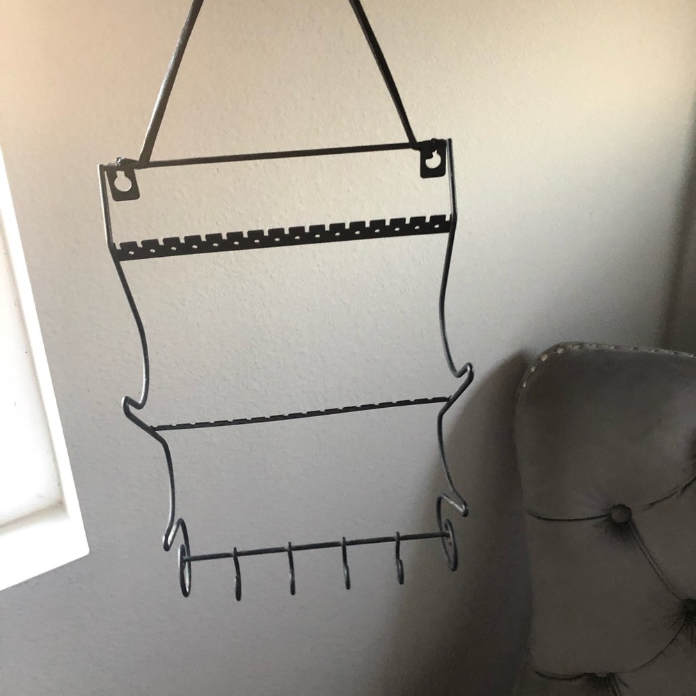 Jewelry holder - hanging